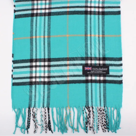 100% Cashmere Accessories - Last one - New Top Rated Aqua 100% Cashmere Scarf